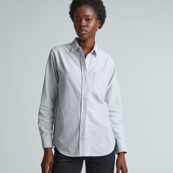 Everlane Tops - Everlane The Must-Have Oxford Shirt